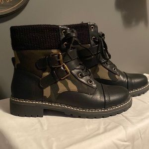Justfab camouflage mid-calf boots. Women’s size 7.